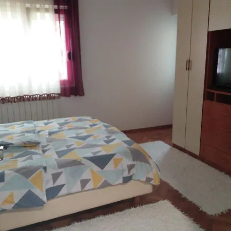Apartment Stan Na Dan Dunja 1 Vrsac