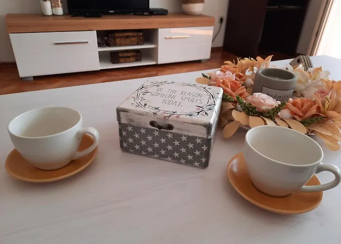 Апартаменты Stan Na Dan Dunja 1